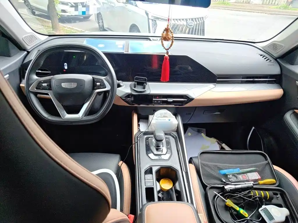 Geely Haoyue PRO — миниатюра 20