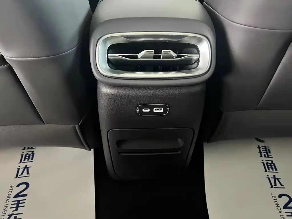 Leapmotor Leapmotor B01 — миниатюра 29