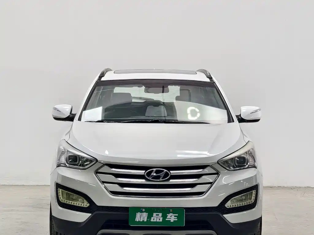 Hyundai Santa Fe — миниатюра 2