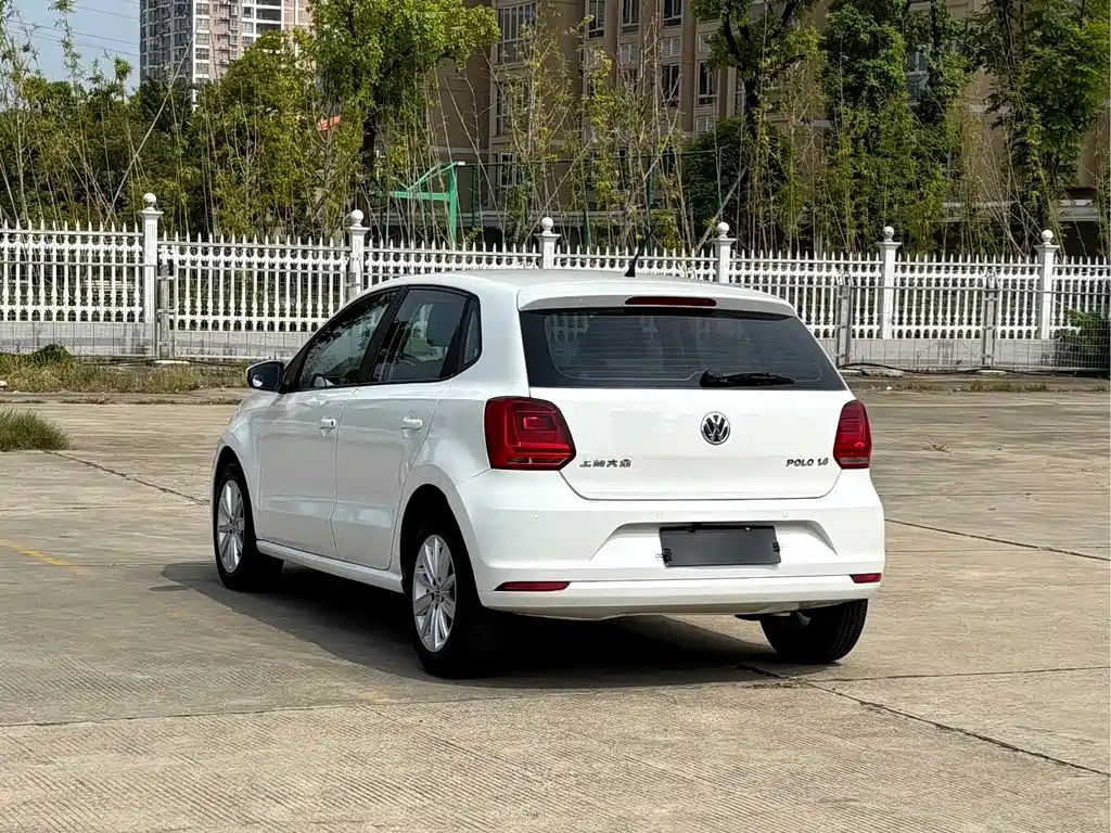 Volkswagen Polo — миниатюра 4