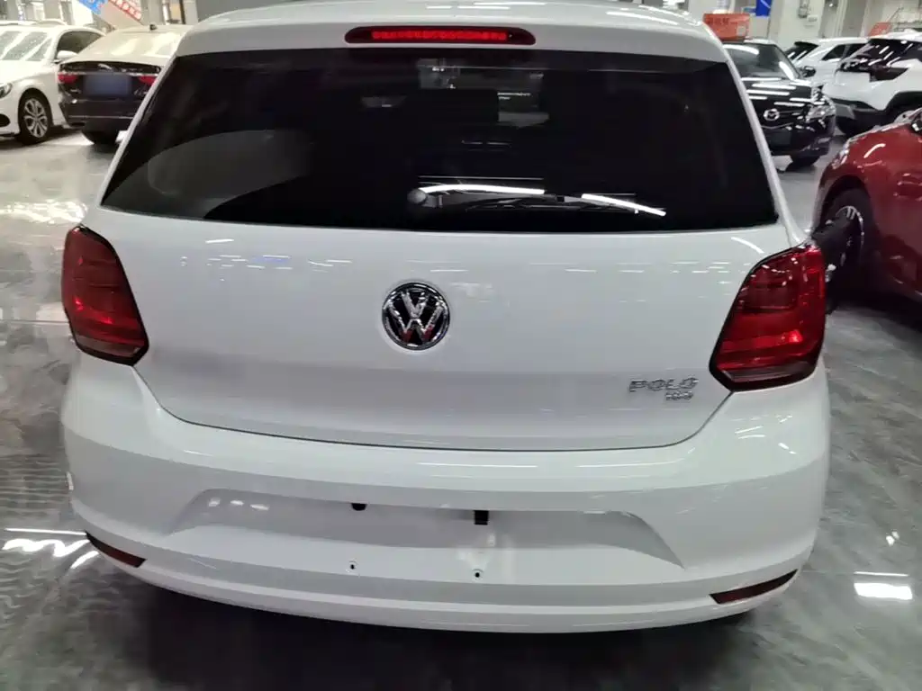 Volkswagen Polo — миниатюра 6