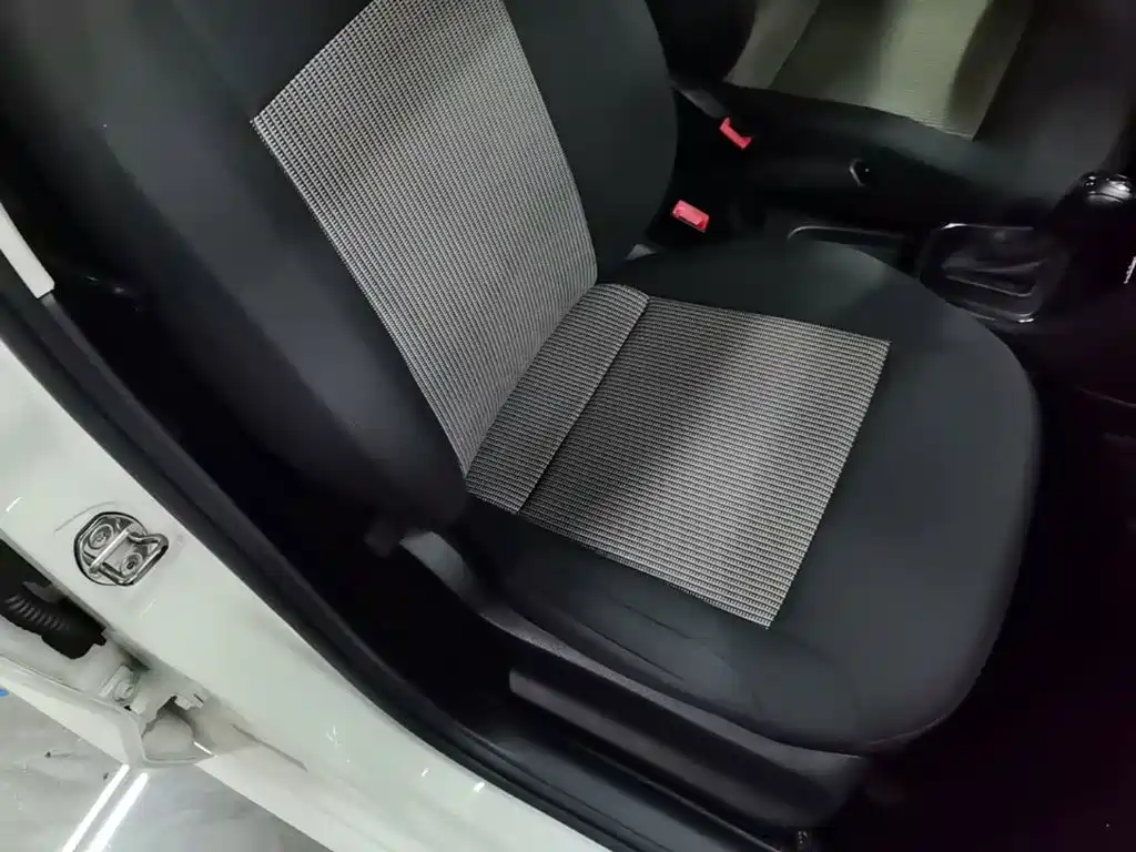 Volkswagen Polo — миниатюра 25