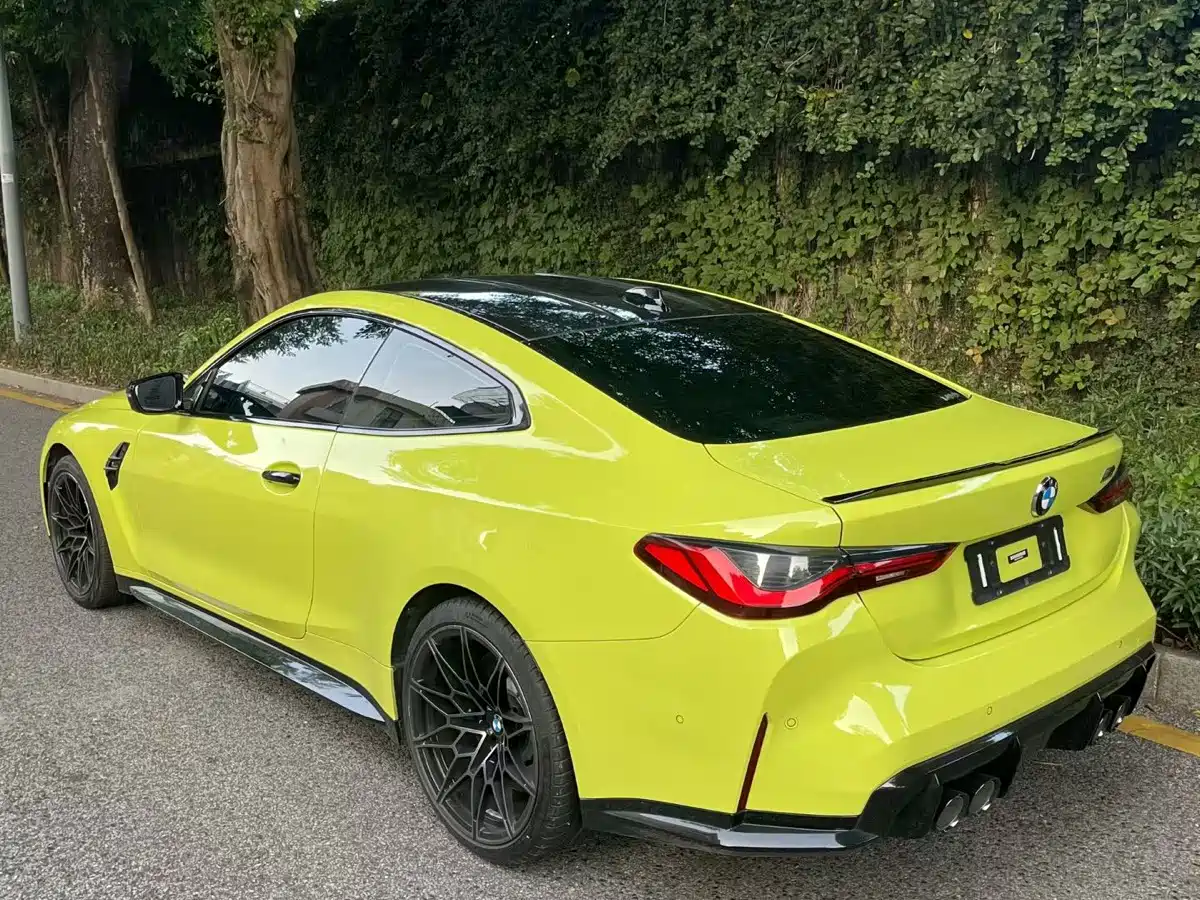 BMW M4