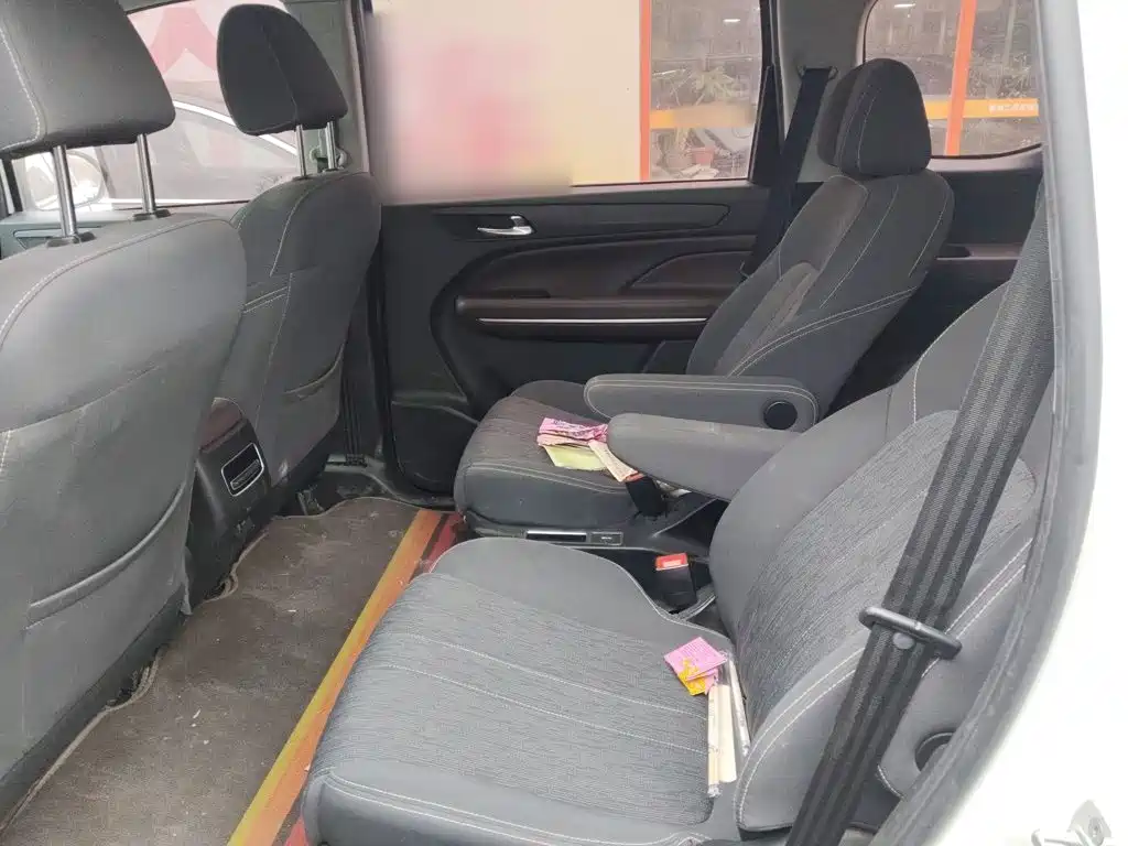 GAC Motor Trumpchi M6 — миниатюра 17