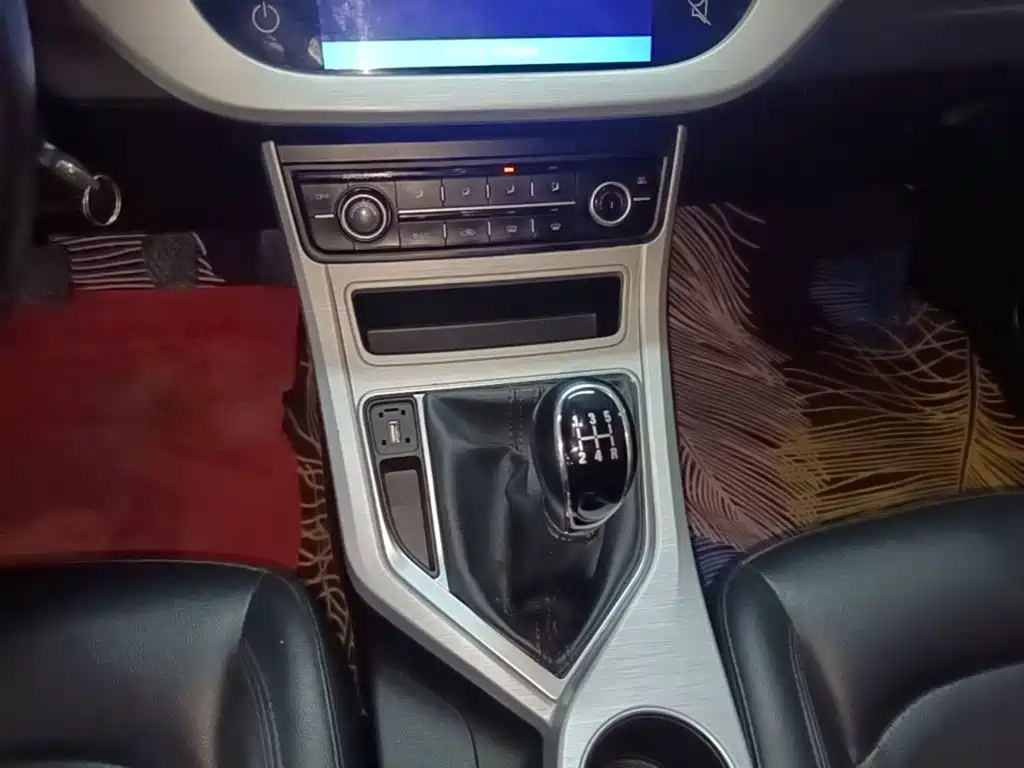 Geely Vision — миниатюра 14