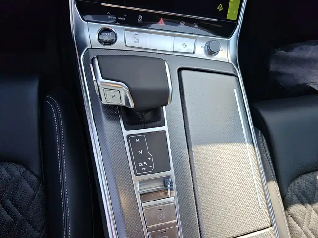 Audi A6L — миниатюра 14