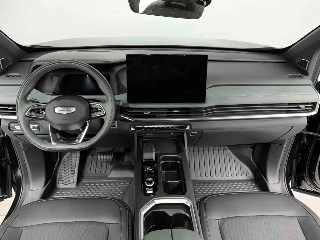 Geely Haoyue L — миниатюра 7