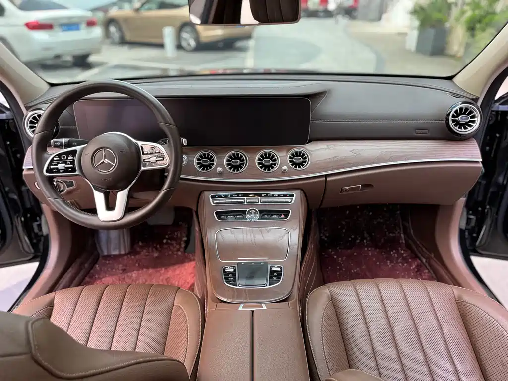 Mercedes-Benz E-Class E 2019 E 300 L Luxury
