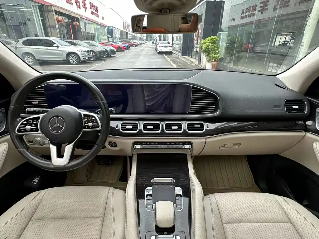 Mercedes-Benz GLE (Import) — миниатюра 4