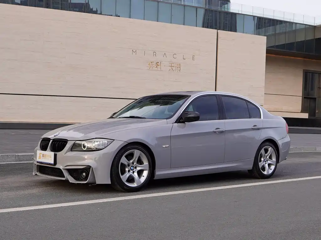 BMW 3 Series 2011