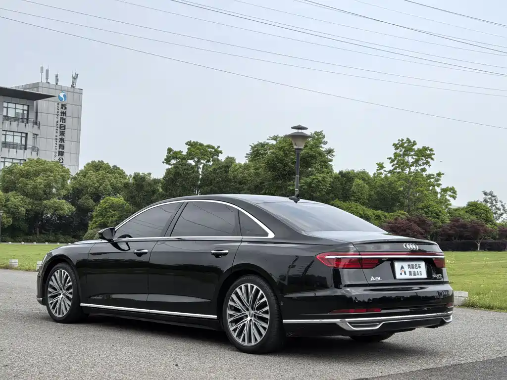 Audi A8 — фотографии объявления, Фото 18