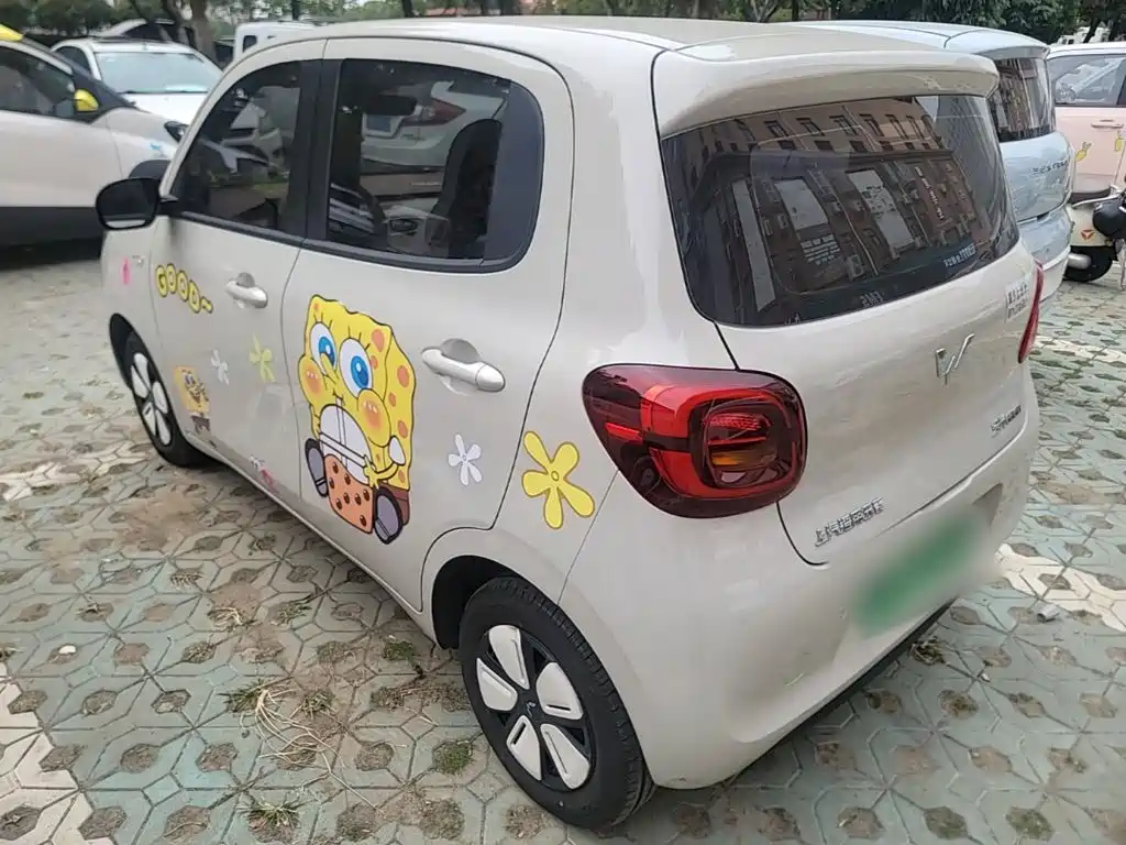 Wuling MINIEV — миниатюра 5