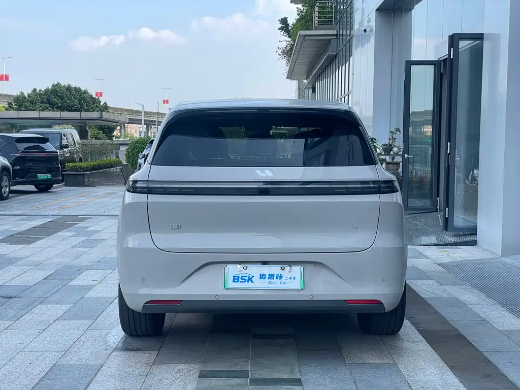 Li Auto Li L6 — миниатюра 11
