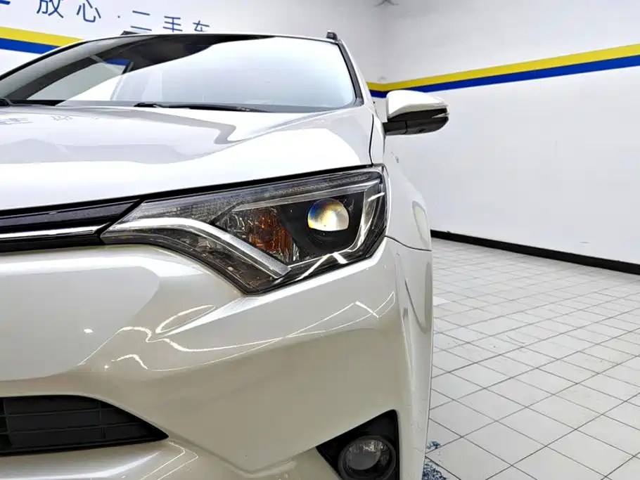 Toyota RAV4 2.0L CVT 2WD Comfort Edition China V, фото 5