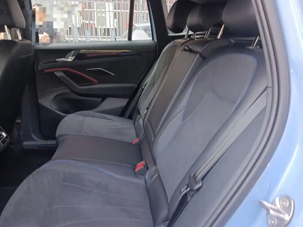 Volkswagen Tiguan L — миниатюра 18