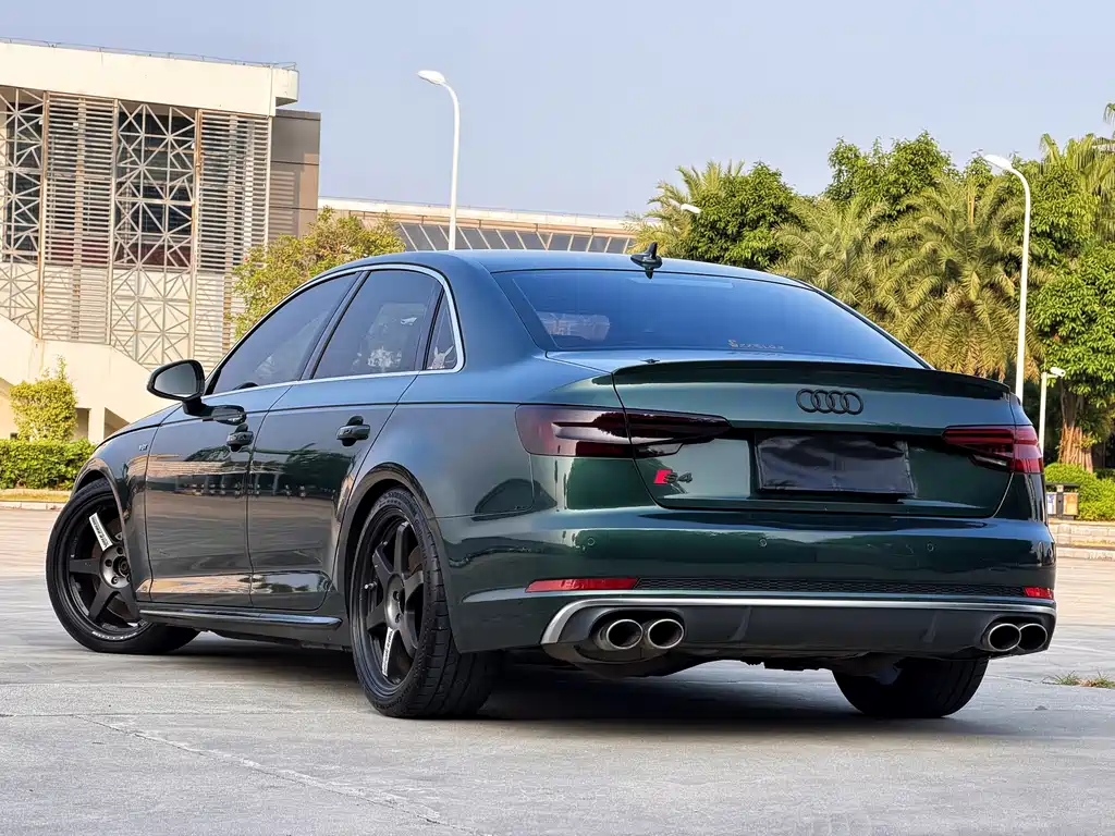Audi S4 — миниатюра 4