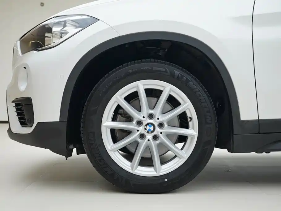 BMW X1 — миниатюра 14