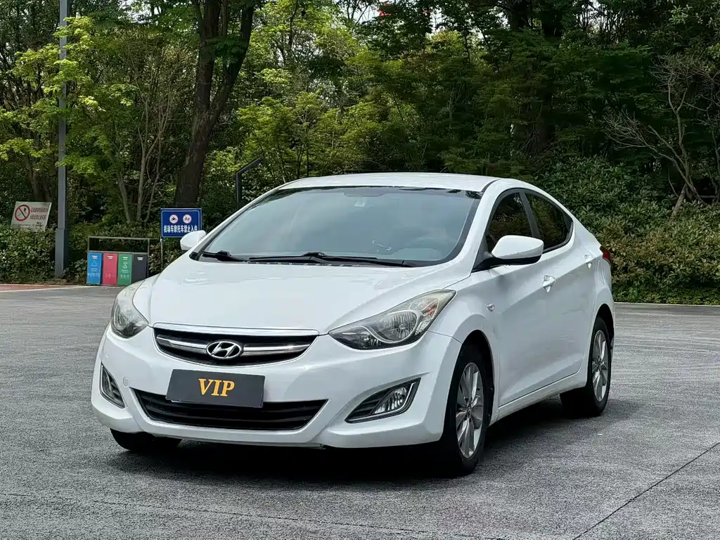 Купить Hyundai Elantra Langdong