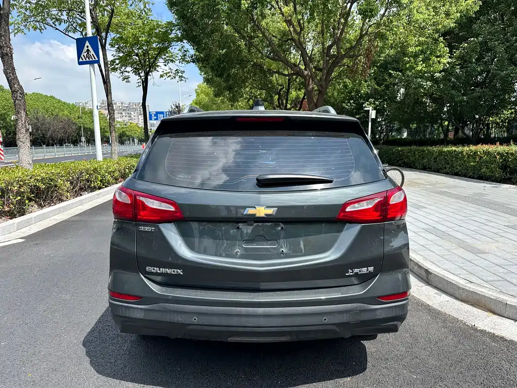 Chevrolet Equinox — миниатюра 6