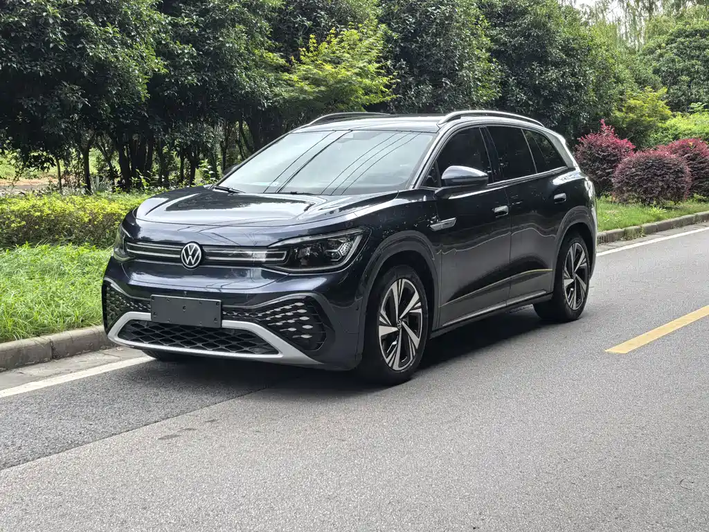 Volkswagen ID.6 Crozz