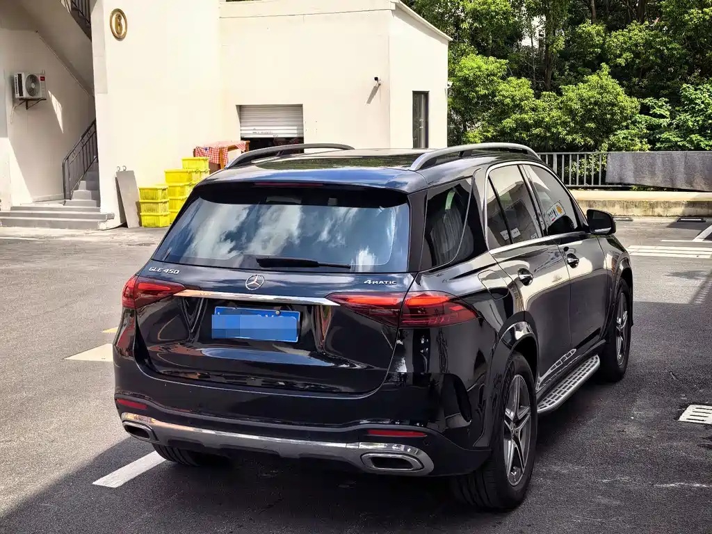 Mercedes-Benz GLE (Import) — миниатюра 9