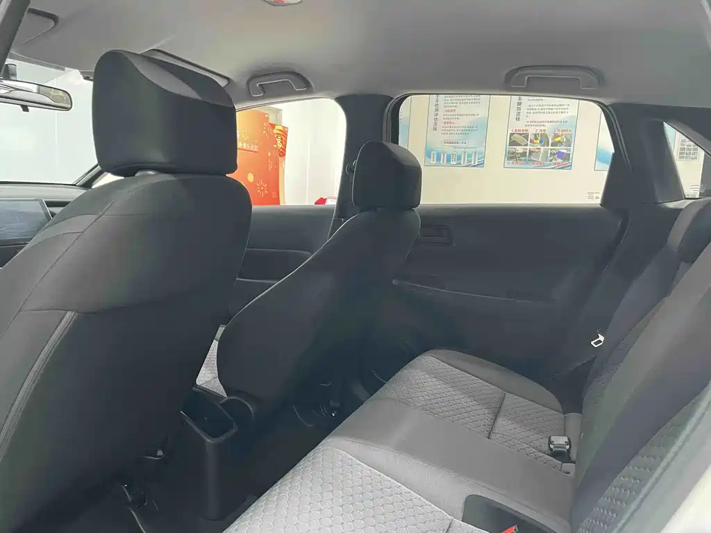 Honda Fit — миниатюра 9