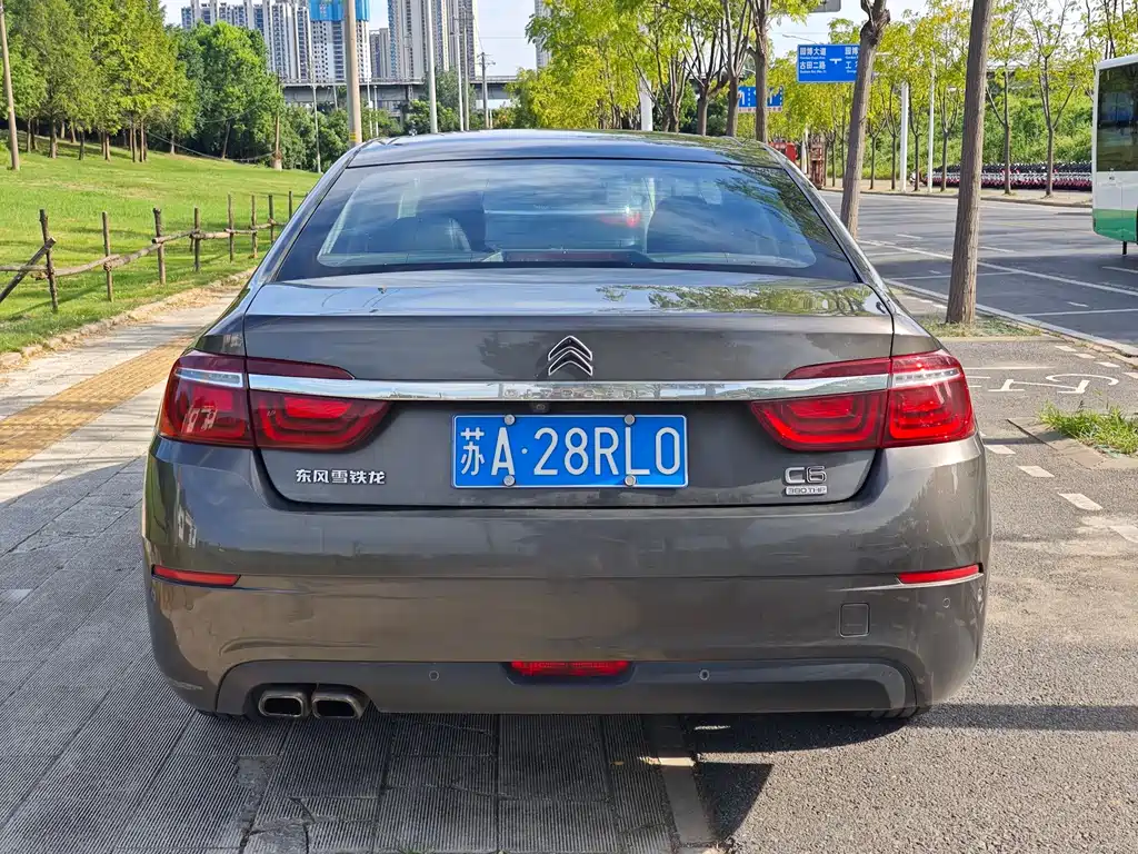 Citroen C6 — миниатюра 8