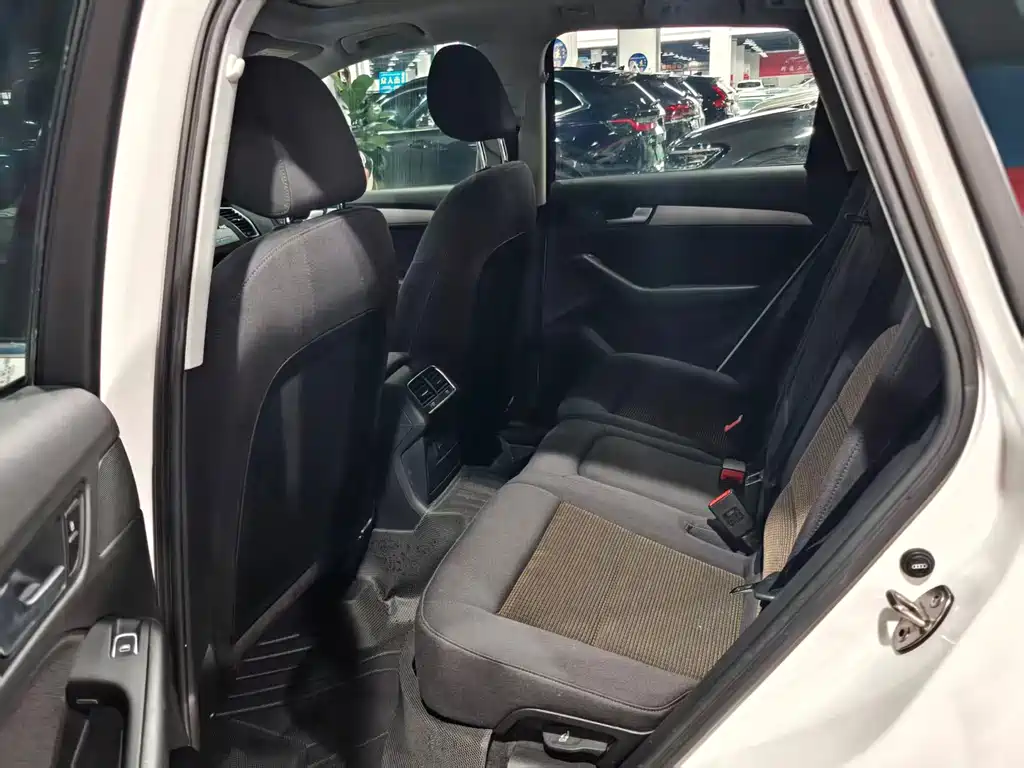 Audi Q5 — миниатюра 8