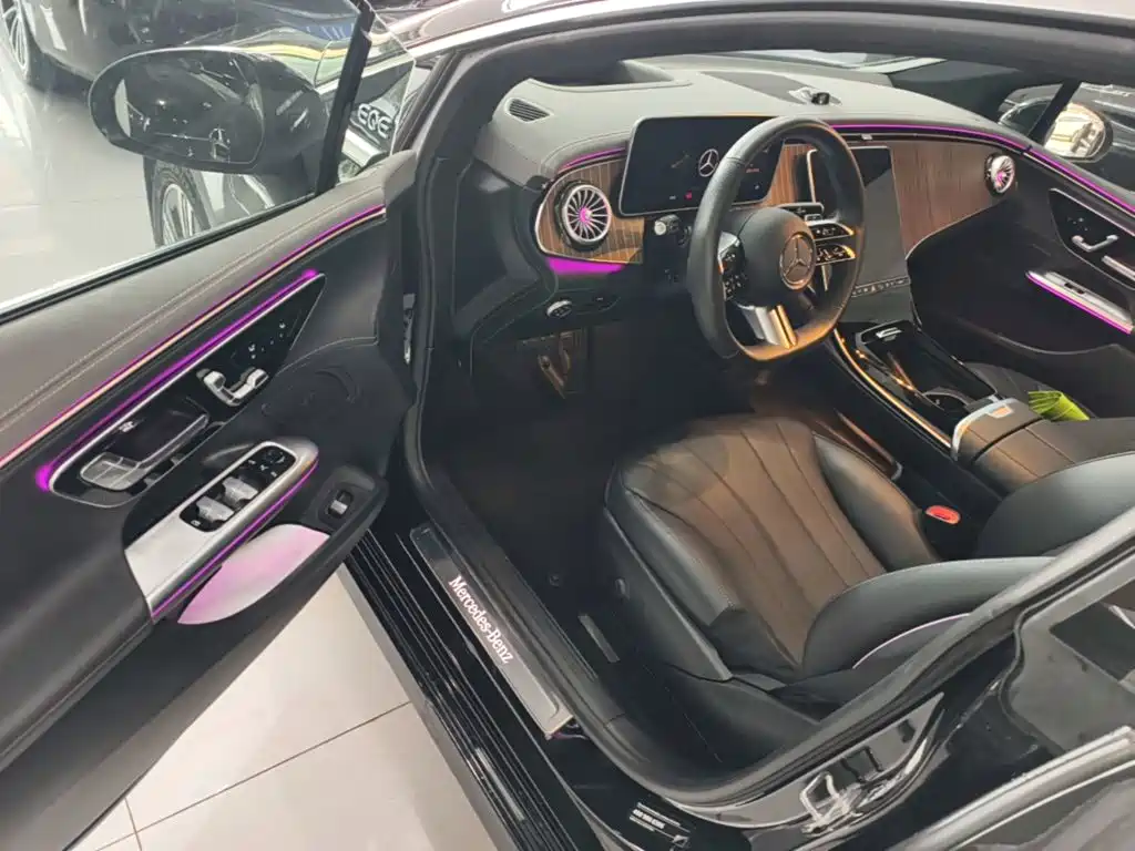Mercedes-Benz EQE — миниатюра 16