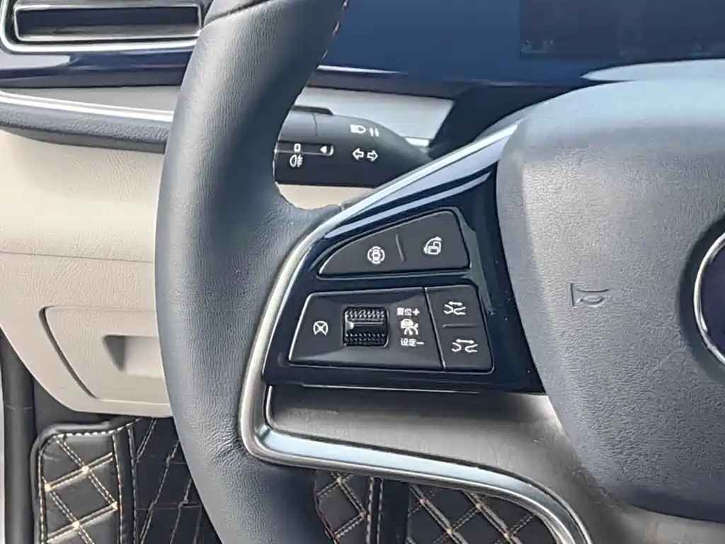 BYD Qin PLUS — миниатюра 13