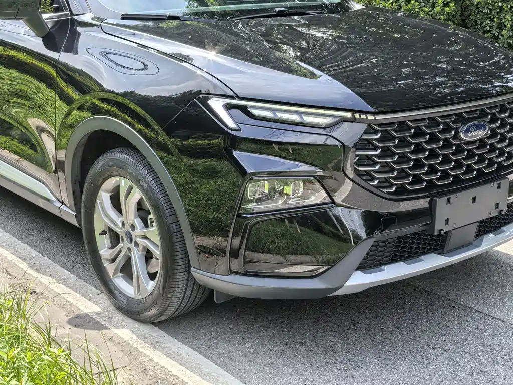 Ford Equator Sport — миниатюра 16