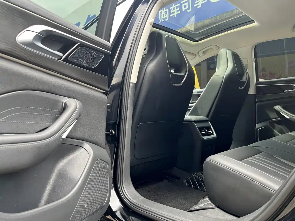 Hongqi Hongqi H6 — миниатюра 8