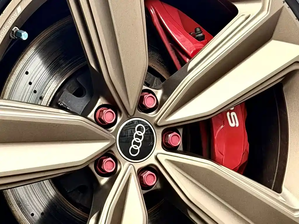 Audi RS 4 2023 RS4 Avant