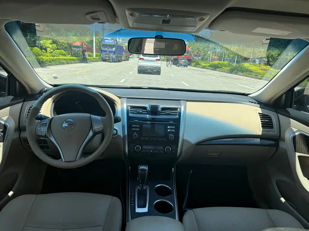 Nissan Teana — миниатюра 8
