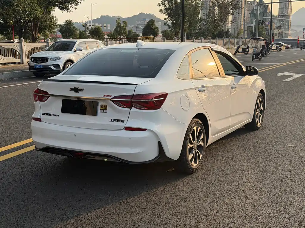 Chevrolet Monza — миниатюра 15