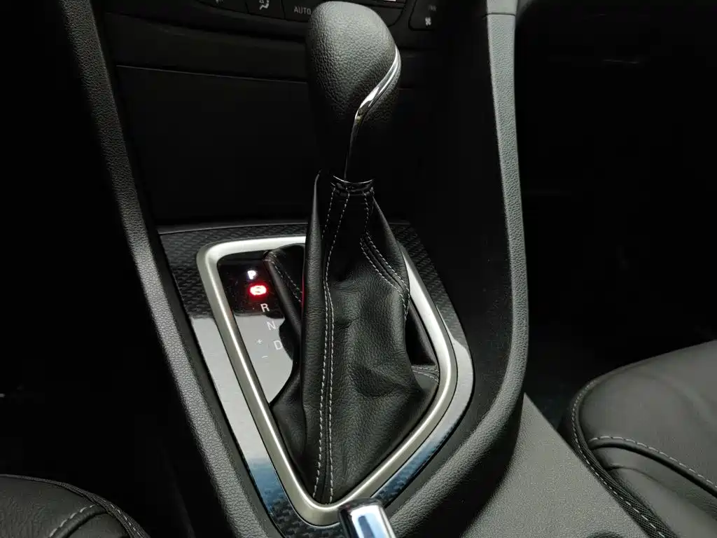 Buick Excelle — миниатюра 13