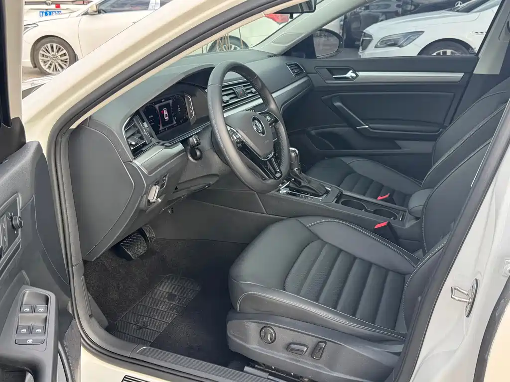 Volkswagen Lamando — миниатюра 7