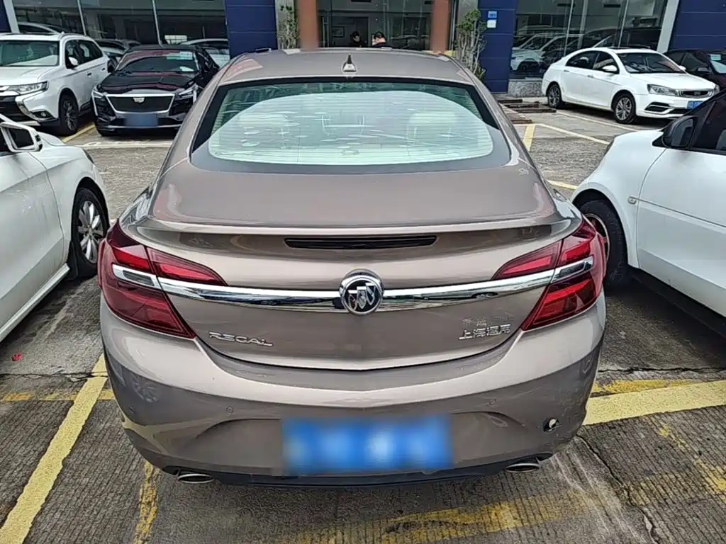 Buick Regal — миниатюра 6