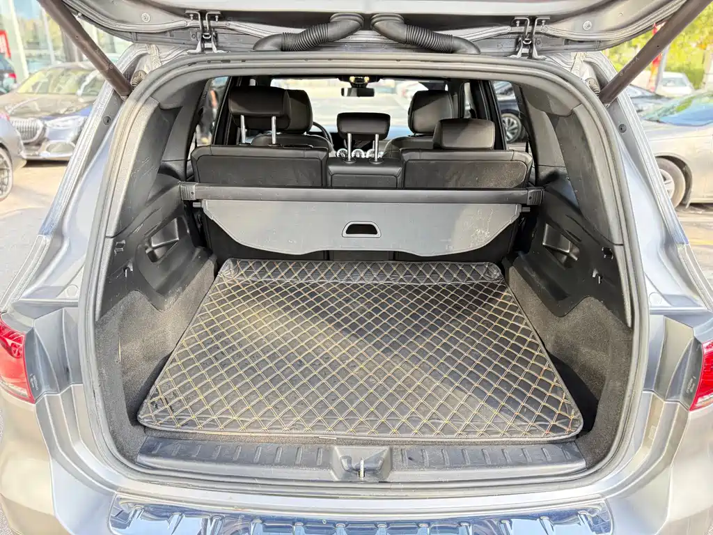 Mercedes-Benz GLB — миниатюра 22