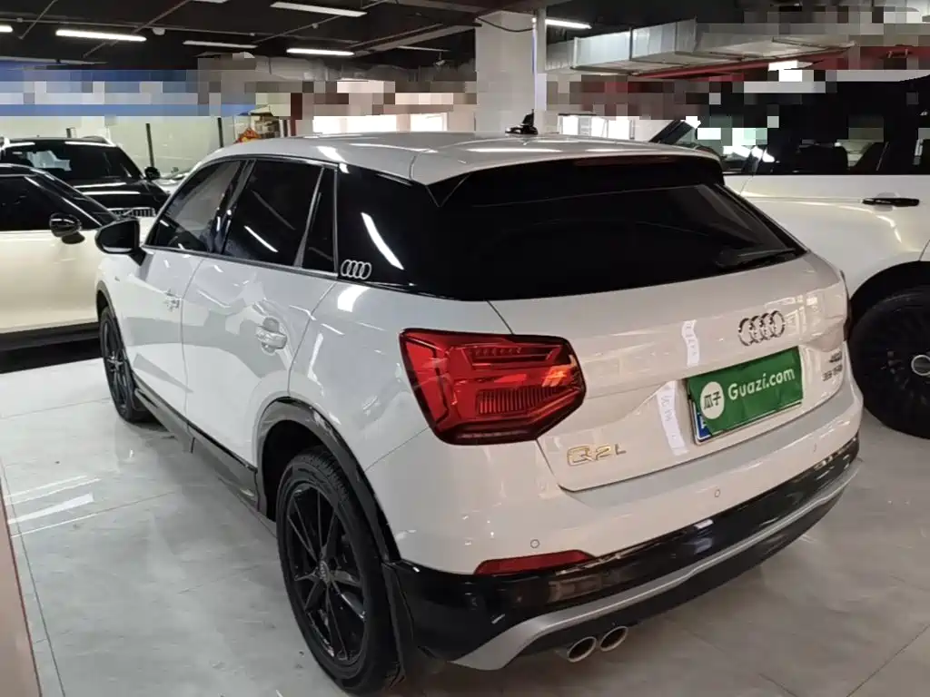 Audi Q2L — миниатюра 5