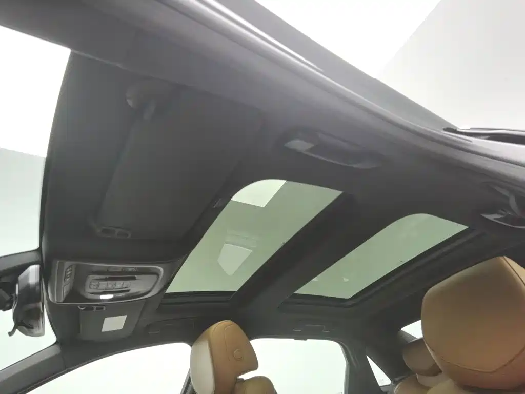 Cadillac CT6 — миниатюра 14
