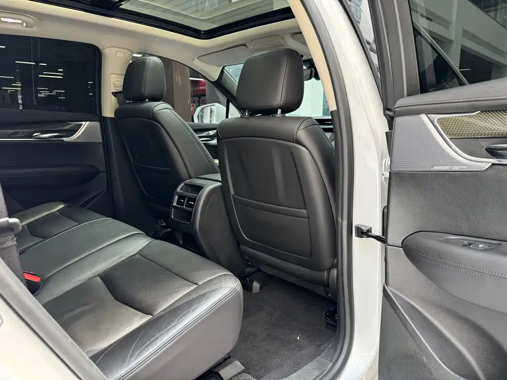 Cadillac XT5 — миниатюра 19
