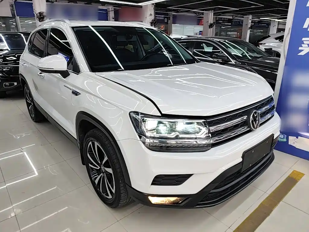 Volkswagen Tharu — миниатюра 4