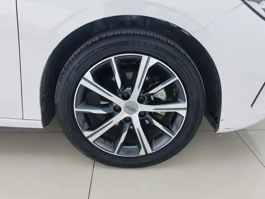 Geely Emgrand — миниатюра 6