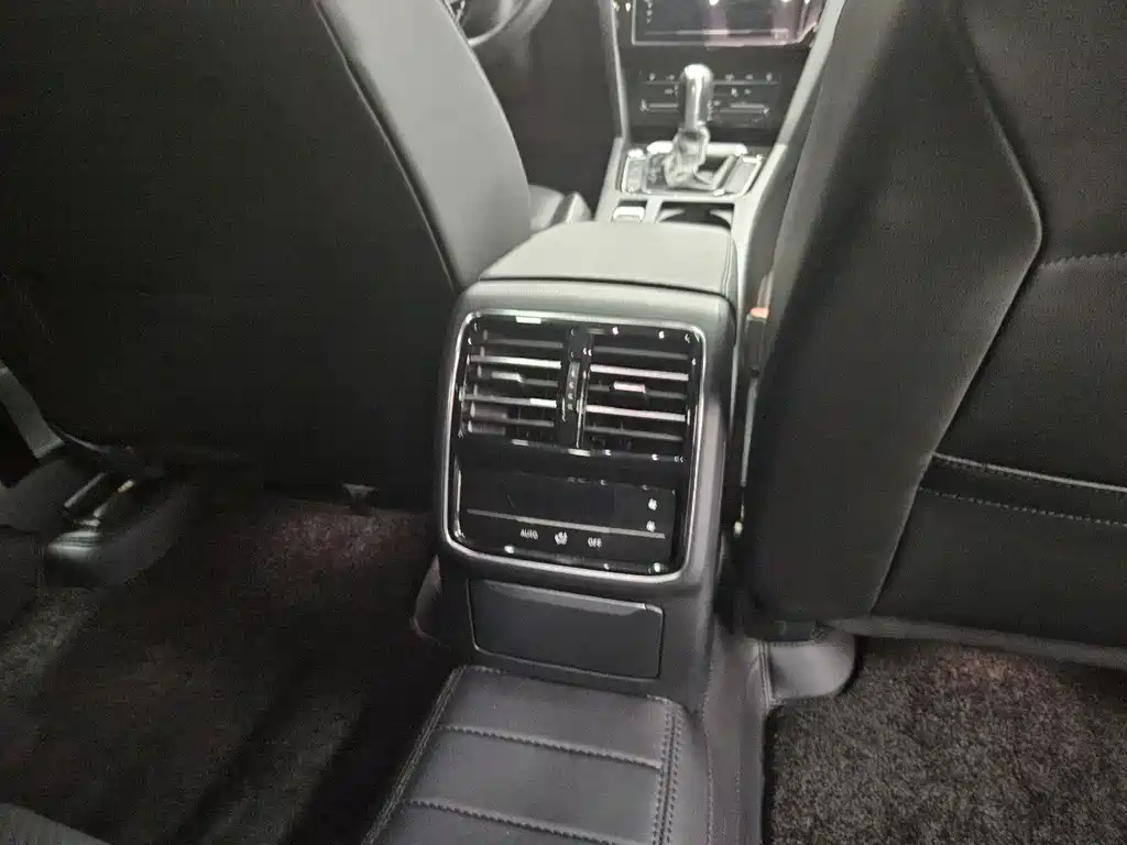 Volkswagen CC — миниатюра 10
