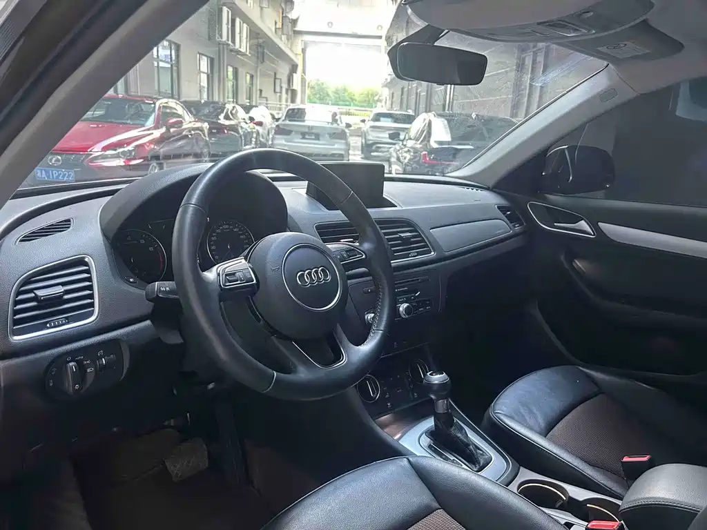 Audi Q3 — миниатюра 14