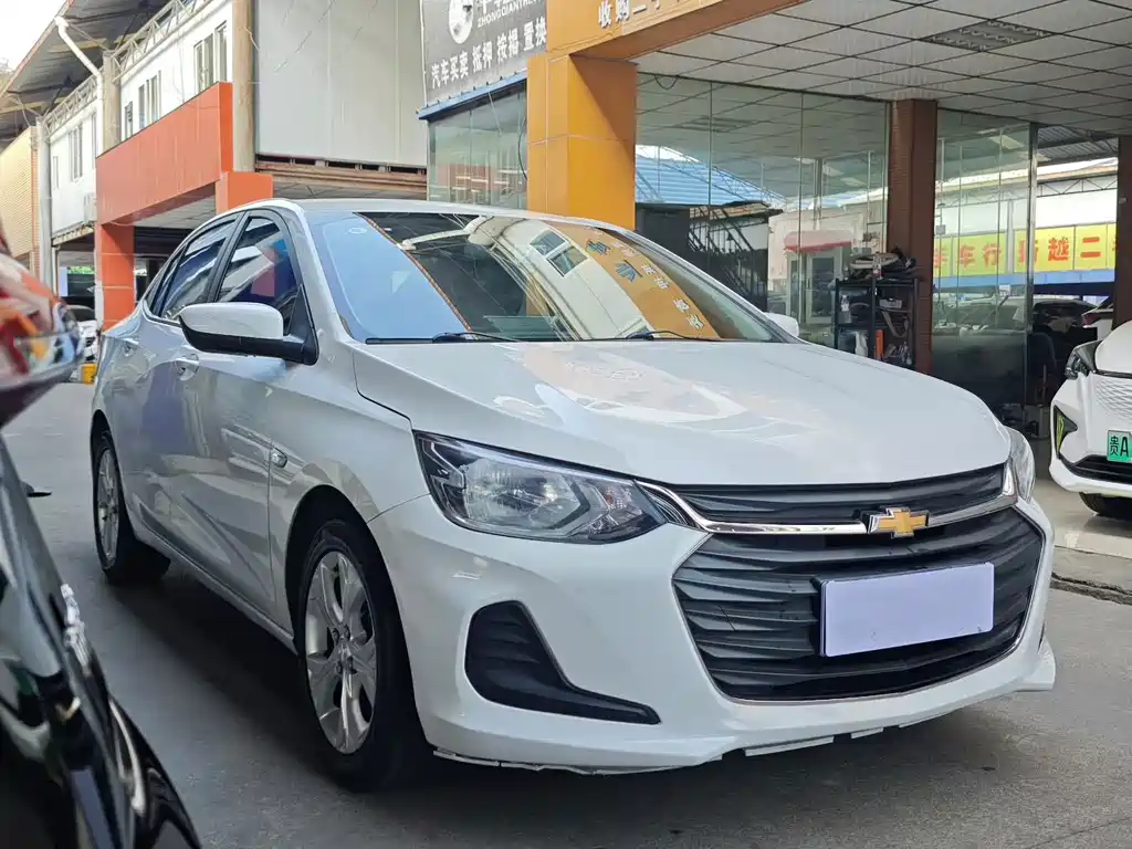 Chevrolet Cavalier — миниатюра 3