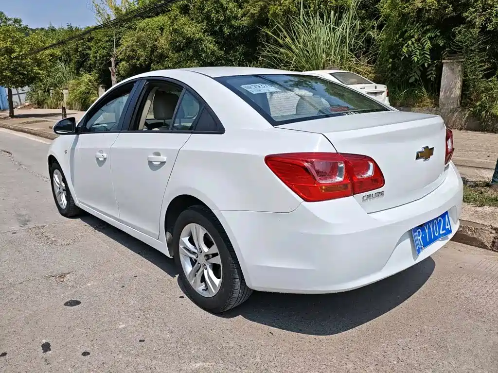 Chevrolet Cruze — миниатюра 4