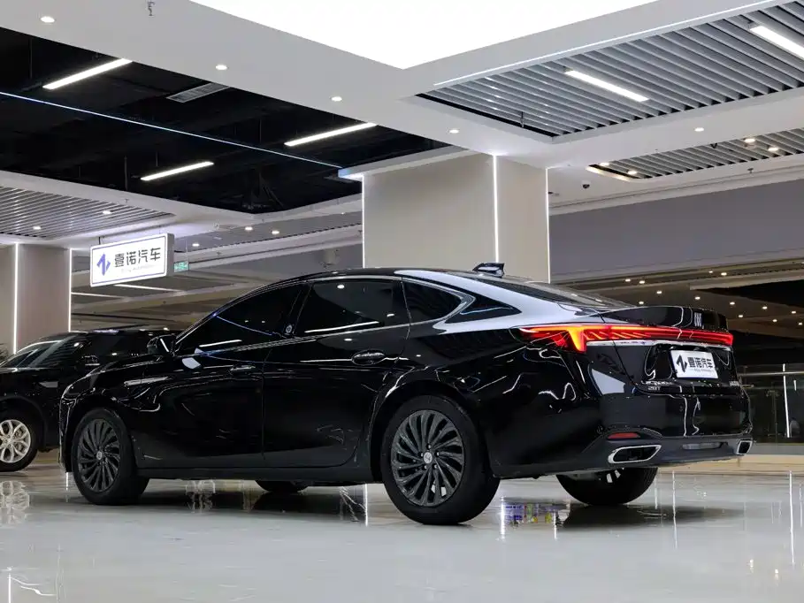 Buick LaCrosse — миниатюра 5