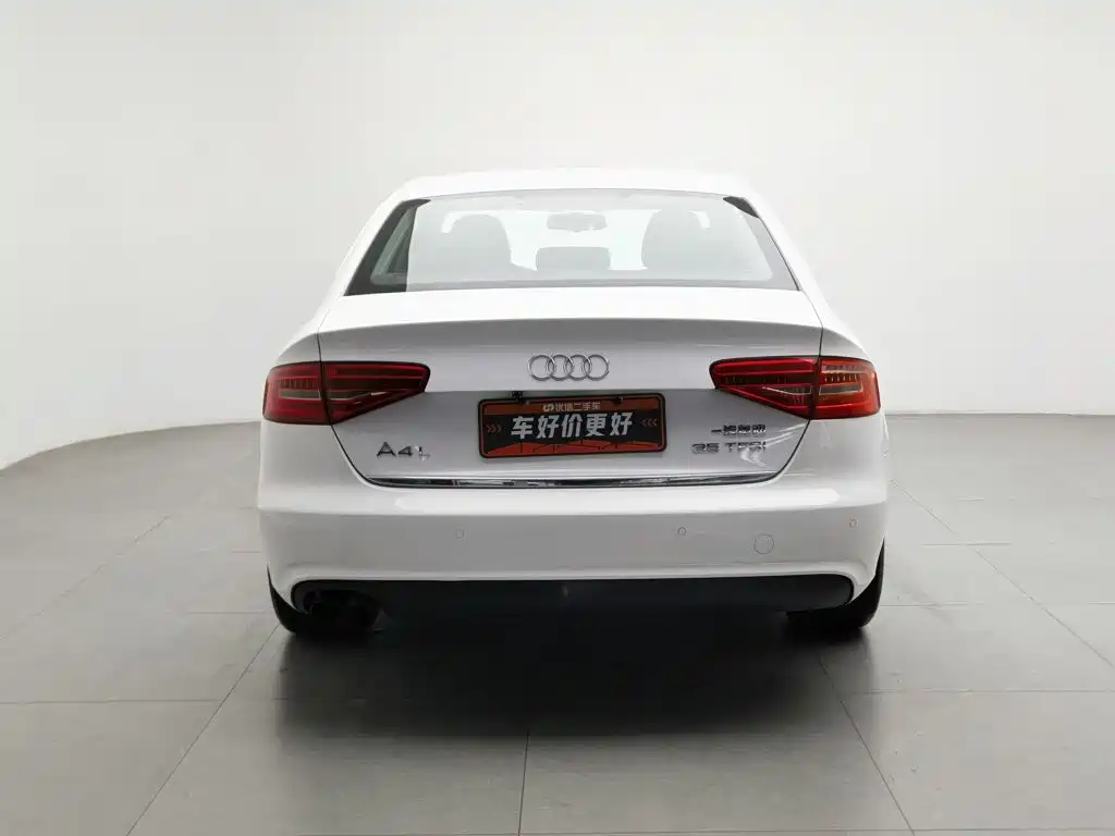Audi A4L — миниатюра 4